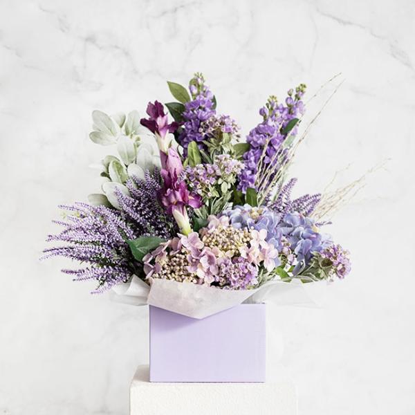 Posy Boxes |  Large Posy Box With Flap Pack 10 Lavender (22x14cmH) Flower Boxes & Bags Posy Boxes